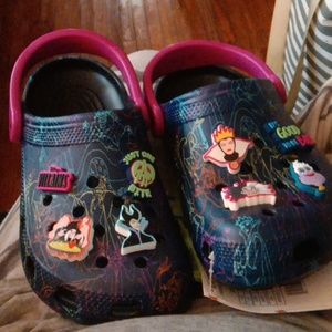 Disney villan Crocs Size 4 Girls
